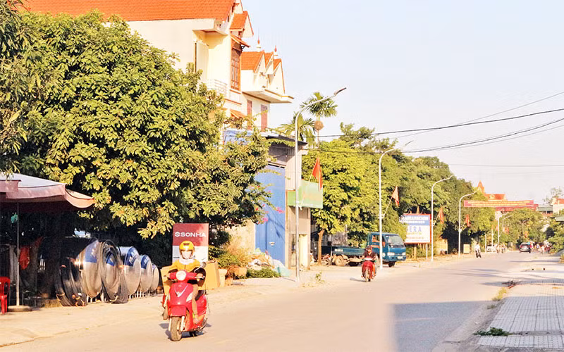 Xây dựng nông thôn mới nâng cao ở xã Chuyên Ngoại, thị xã Duy Tiên.