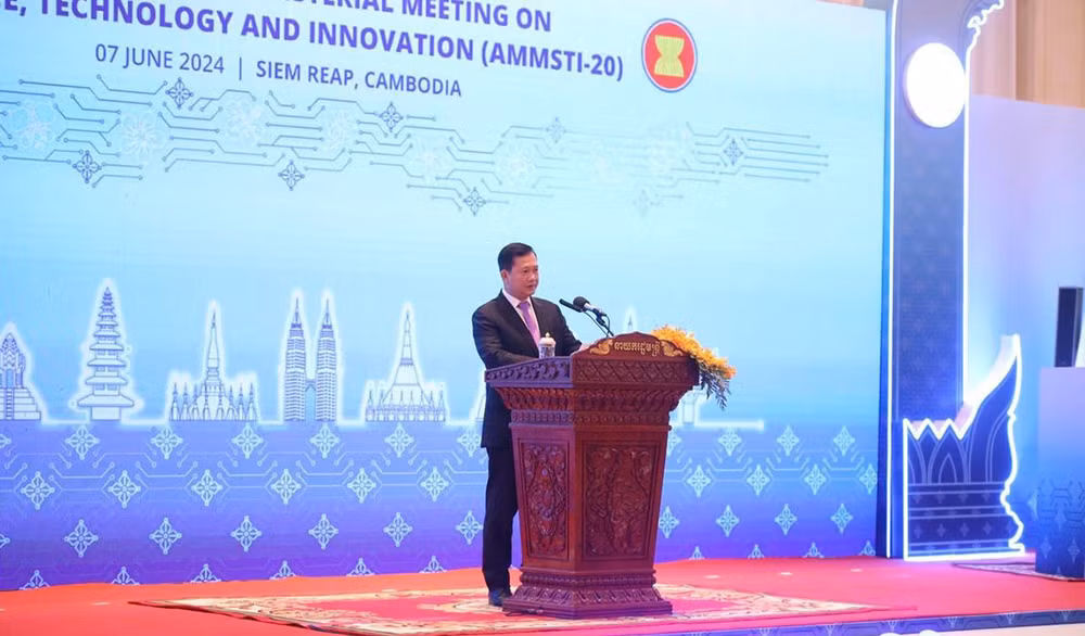 Thủ tướng nước chủ nhà Campuchia Samdech Moha Bovor Thipadei Hun Manet phát biểu khai mạc sự kiện. (Ảnh: Fresh News)