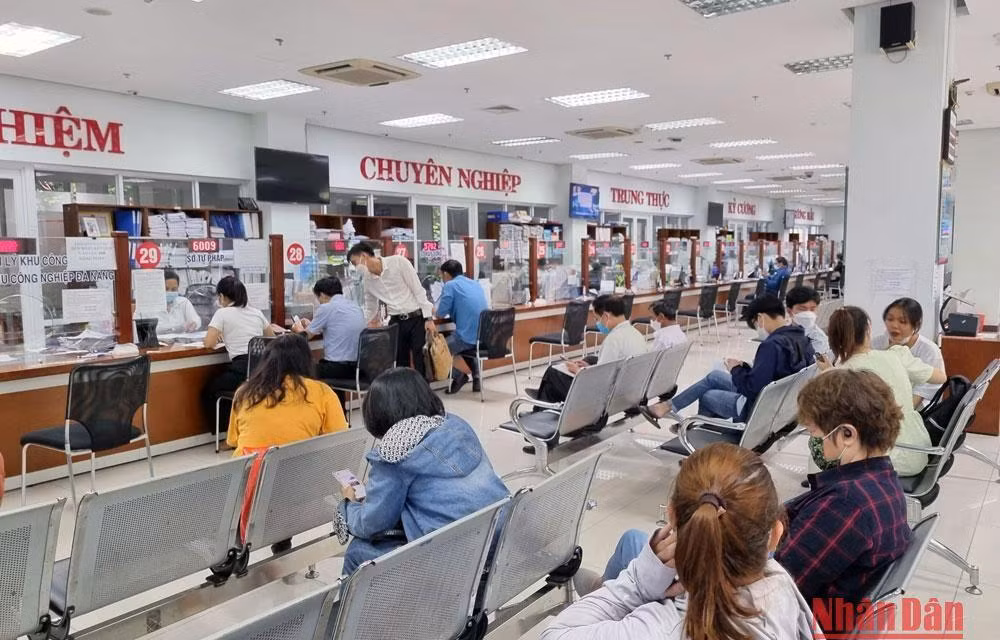Bộ phận một cửa tại Trung tâm hành chính thành phố Đà Nẵng.