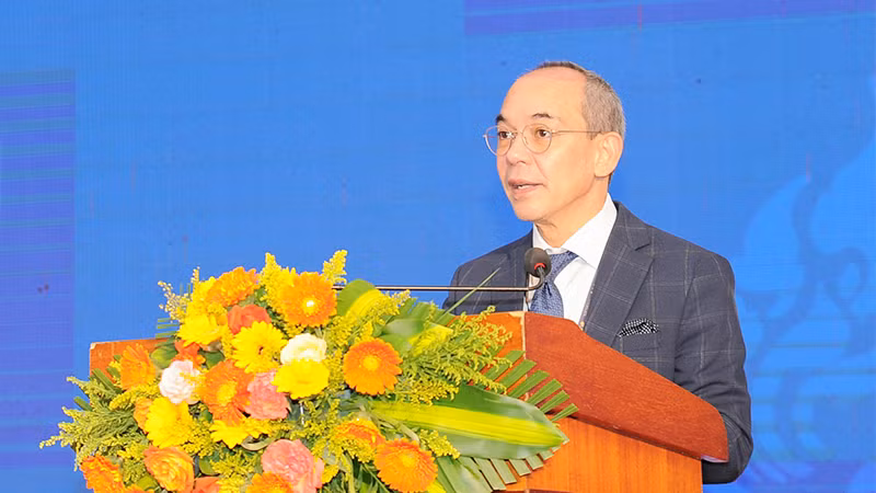 Đại sứ đặc mệnh toàn quyền Vương quốc Thái Lan tại Việt Nam Nikorndej Balankura phát biểu tại hội nghị.