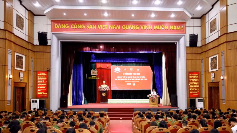 Quang cảnh buổi lễ trao giải.