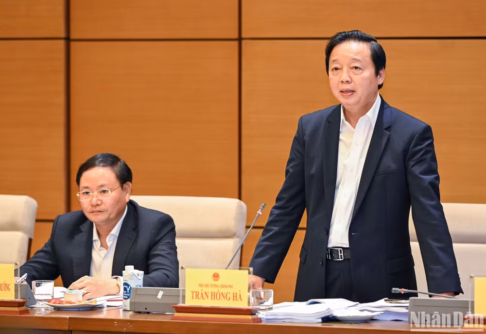 Phó Thủ tướng Trần Hồng Hà phát biểu.
