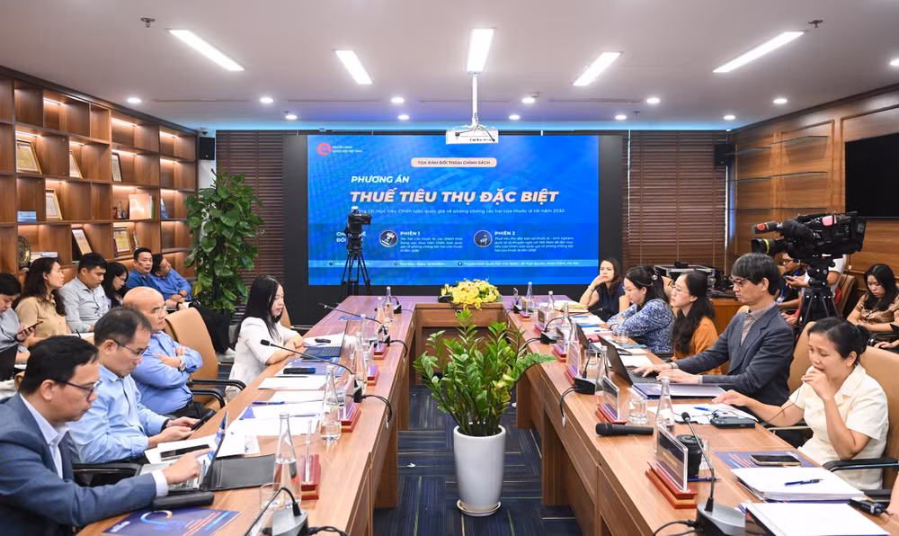 Toàn cảnh tọa đàm.