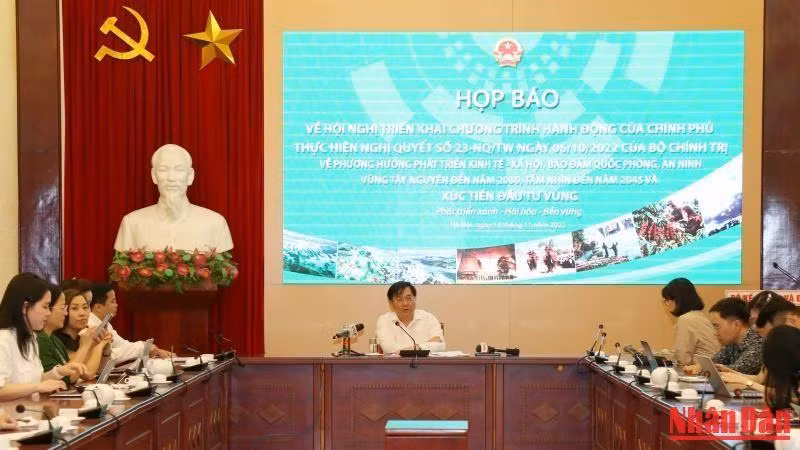 Quang cảnh họp báo. (Ảnh: Bảo Linh)