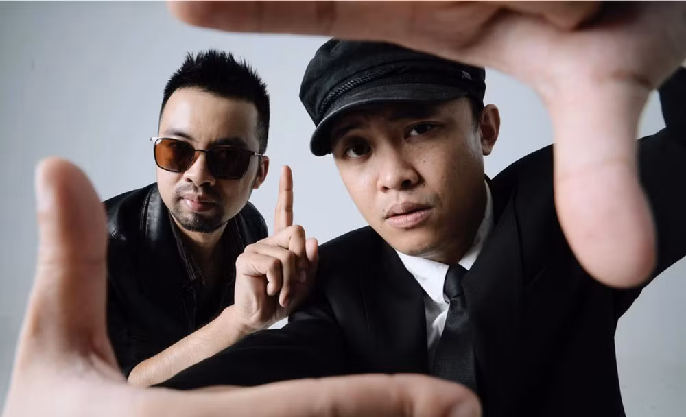 Ban nhạc Cá Hồi Hoang