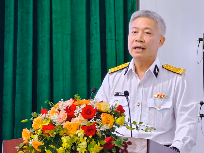 Lãnh đạo Tổng Công ty Tân Cảng Sài Gòn phát biểu tại buổi lễ. Lãnh đạo Tổng Công ty Tân Cảng Sài Gòn phát biểu tại buổi lễ.