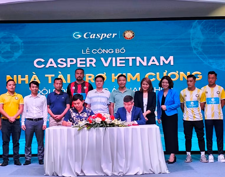 Hai bên ký kết nội dung hợp tác.