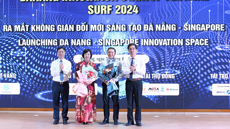 Ra mắt Không gian đổi mới sáng tạo Đà Nẵng-Singapore