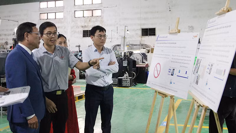 In Trùng Khoa đã tăng chỉ số nhà máy thông minh lên thang 3.