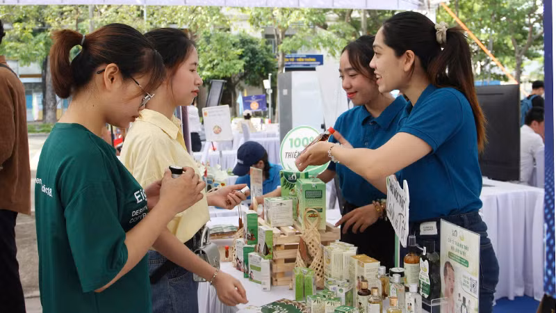 Các chính sách nhằm tạo điều kiện thuận lợi cho các đơn vị khởi nghiệp sáng tạo tiếp cận nguồn lực và cơ chế hỗ trợ cần thiết.