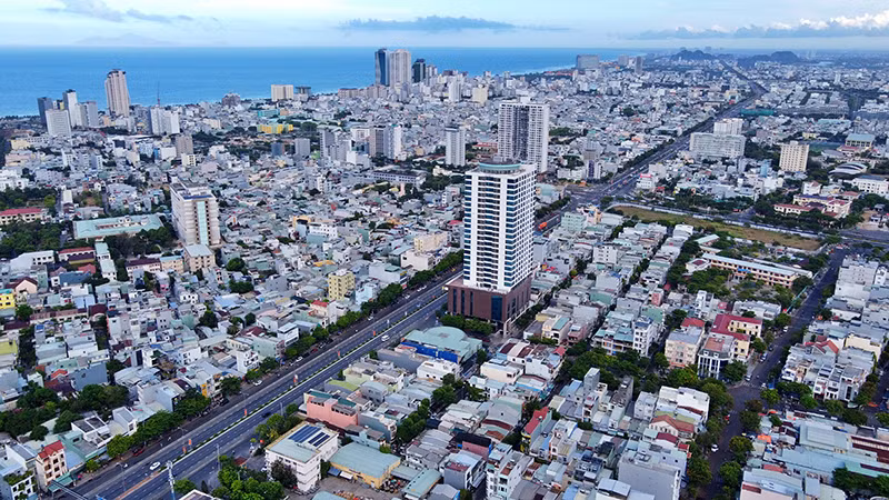 Đà Nẵng có phương án bố trí các trụ sở làm việc sau sáp nhập cũng như quản lý, khai thác các cơ sở dôi dư. (Ảnh: PV) Đà Nẵng có phương án bố trí các trụ sở làm việc sau sáp nhập cũng như quản lý, khai thác các cơ sở dôi dư. (Ảnh: PV)