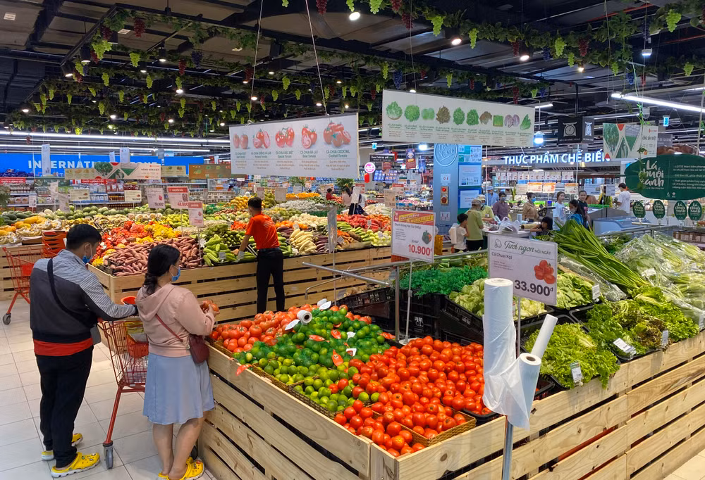 Siêu thị Lotte mart Cần Thơ dồi dào hàng hóa trong ngày mồng 4 Tết Quý Mão- 2023. (Ảnh: Quốc Dũng)