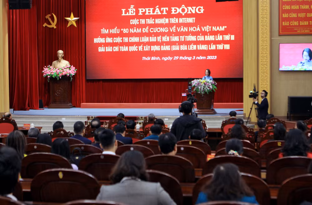 Quang cảnh Lễ phát động.