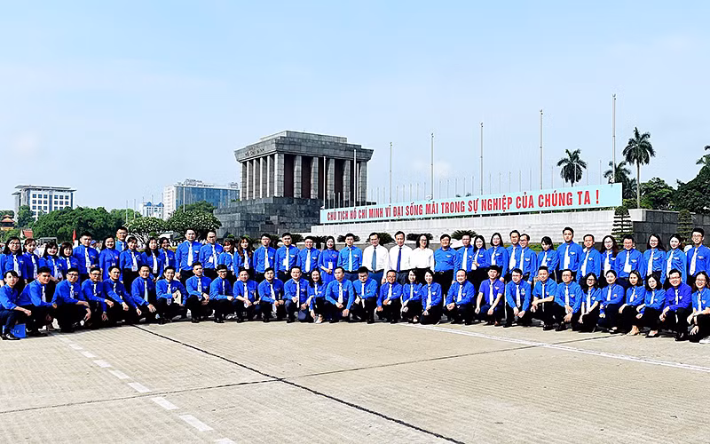 Đoàn đại biểu Liên hoan Thanh niên tiên tiến làm theo lời Bác Khối các cơ quan Trung ương năm 2023.