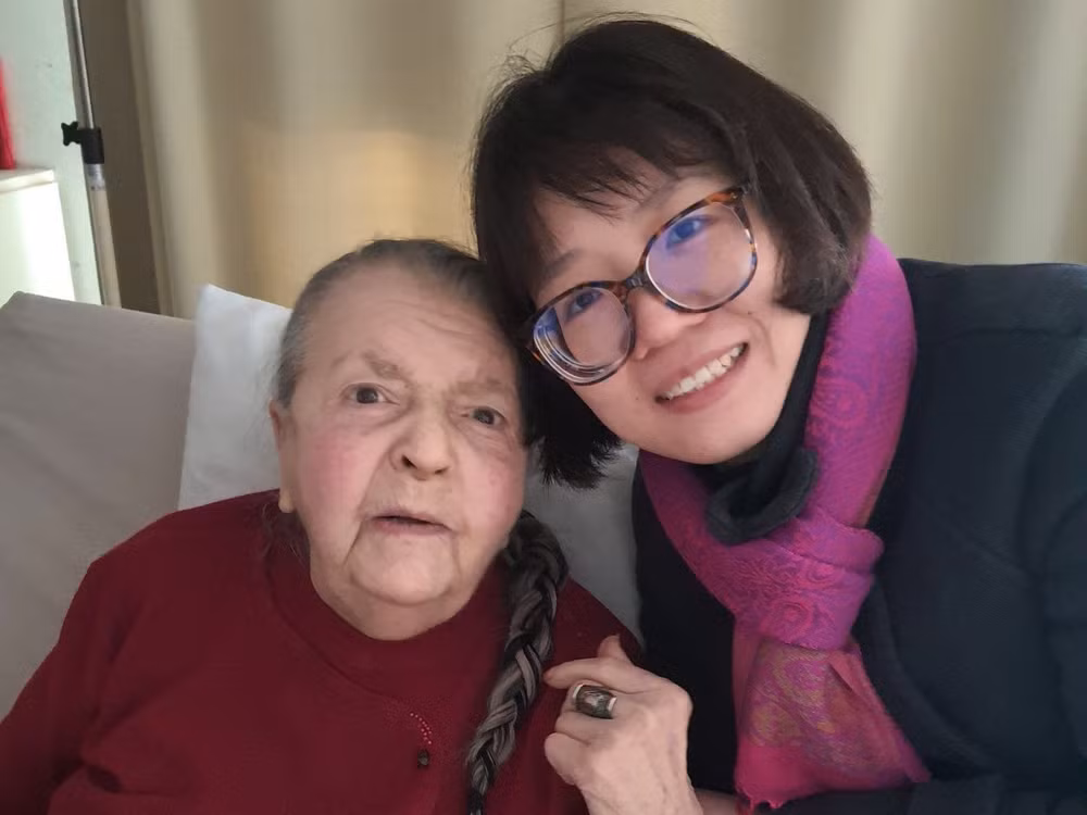 Chị Trần Thu Hoàn được gặp bà Madeleine Riffaud vào tháng 1/2024.