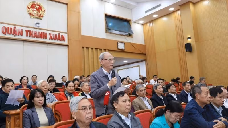 Cử tri quận Thanh Xuân mong muốn Luật Thủ đô sớm đi vào cuộc sống. (Ảnh: Lê Hải)