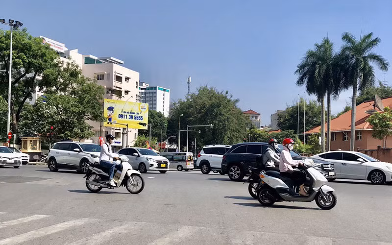 Khu vực Hà Nội ngày nắng, có nơi nắng nóng. (Ảnh minh họa)