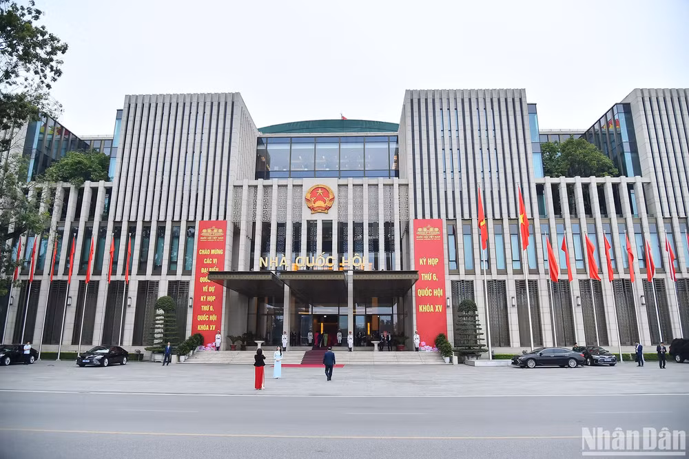 Theo dự kiến, kỳ họp lần này sẽ diễn ra theo 2 đợt. Đợt 1 từ ngày 23/10 đến 10/11, đợt 2 từ ngày 20/11 đến 28/11, theo hình thức họp tập trung với nhiều nội dung, quyết sách quan trọng.