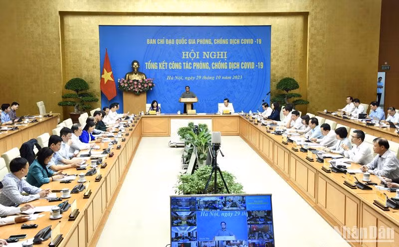 Thủ tướng Phạm Minh Chính dự và chủ trì hội nghị.