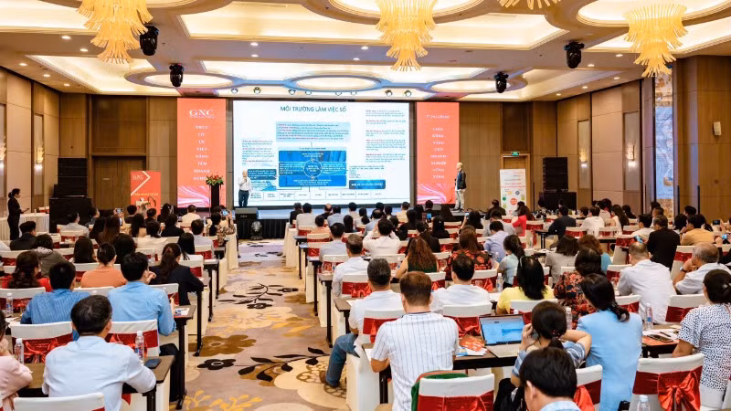 Diễn đàn thu hút đông đảo doanh nghiệp trên địa bàn tỉnh.