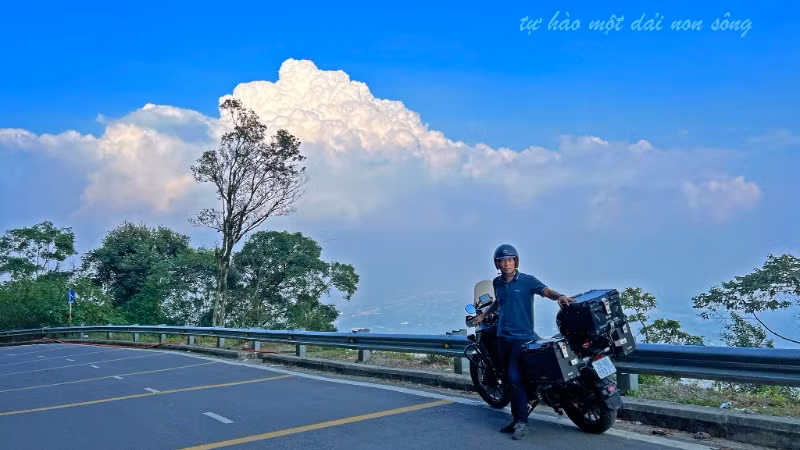 Kỹ sư Trần Vũ Thành đã hơn 10 lần đến với quần đảo Trường Sa, Nhà giàn DK1 và có nhiều hoạt động ý nghĩa. Kỹ sư Trần Vũ Thành đã hơn 10 lần đến với quần đảo Trường Sa, Nhà giàn DK1 và có nhiều hoạt động ý nghĩa.