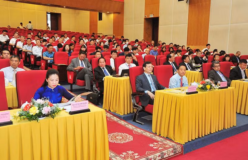 Các đại biểu tham dự hội nghị. Các đại biểu tham dự hội nghị.