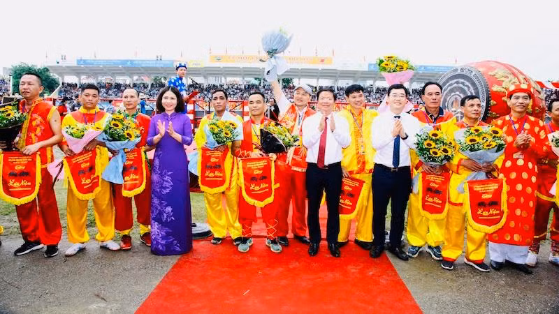 Khai hội chọi trâu truyền thống Đồ Sơn 2022. Khai hội chọi trâu truyền thống Đồ Sơn 2022.