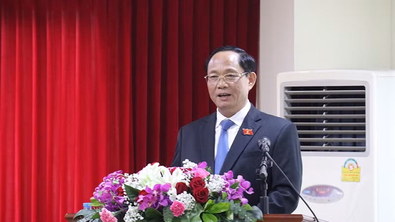 Phó Chủ tịch Quốc hội Trần Quang Phương phát biểu ý kiến tại cuộc gặp. (Ảnh: Hải Tiến) Phó Chủ tịch Quốc hội Trần Quang Phương phát biểu ý kiến tại cuộc gặp. (Ảnh: Hải Tiến)