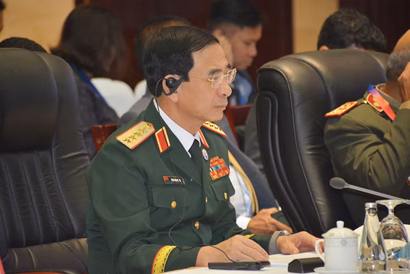 Đại tướng Phan Văn Giang khẳng định Việt Nam ủng hộ ở mức cao nhất để Lào hoàn thành trọng trách Chủ tịch ASEAN 2024. (Ảnh: HẢI TIẾN)