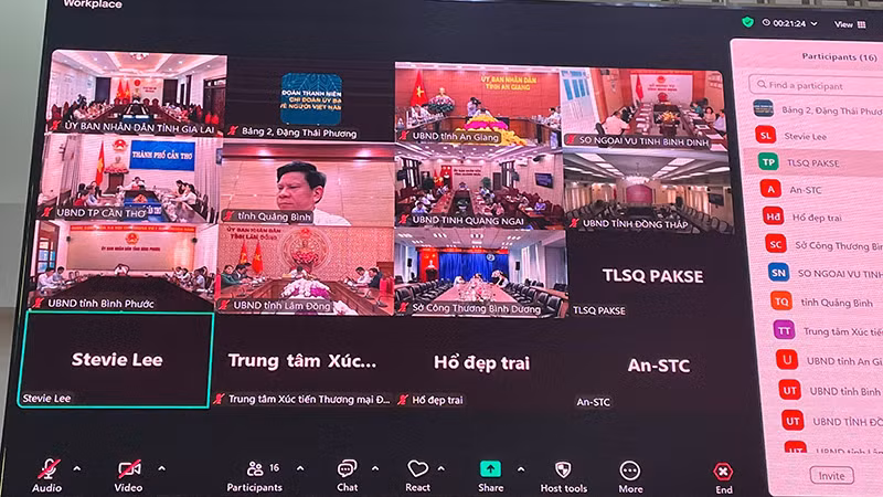 Diễn đàn được tổ chức theo hình thức trực tiếp kết hợp trực tuyến. (Ảnh: CTV)