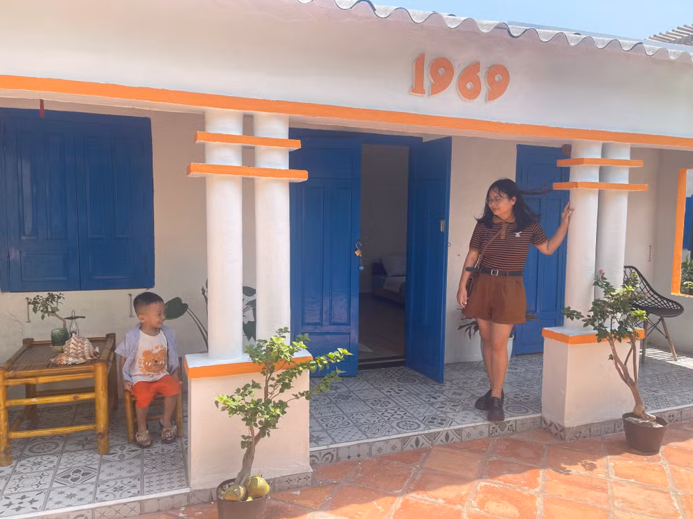 Homestay Hoa Nắng thu hút nhiều du khách với phong cách hoài cổ.