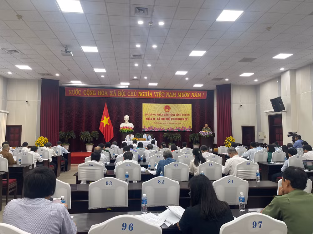 Quang cảnh kỳ họp.