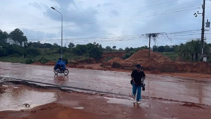Hiện trường xảy ra lũ cát. Hiện trường xảy ra lũ cát.