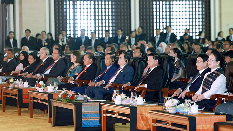Chủ tịch Quốc hội Trần Thanh Mẫn và các đại biểu tham dự phiên khai mạc. (Ảnh TTXVN)