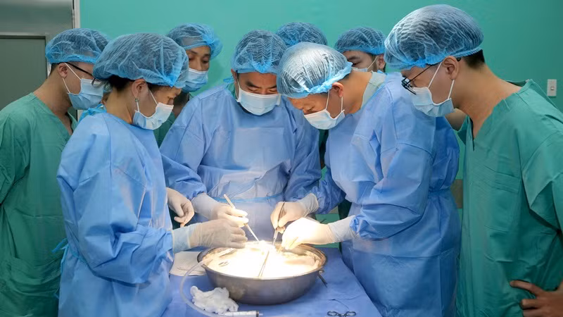 Đây thực sự là một ca ghép khó khăn và đầy thử thách. Đây thực sự là một ca ghép khó khăn và đầy thử thách.