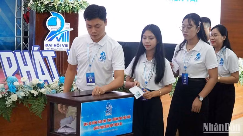 Đại hội đã tổ chức quyên góp, ủng hộ nhân dân các tỉnh phía Bắc bị thiệt hại do bão, lũ gây ra. Đại hội đã tổ chức quyên góp, ủng hộ nhân dân các tỉnh phía Bắc bị thiệt hại do bão, lũ gây ra.