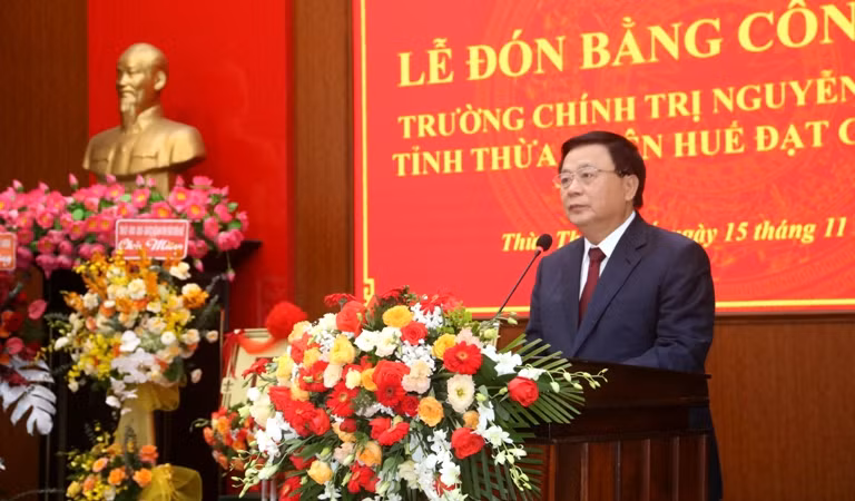Giám đốc Học viện Chính trị quốc gia Hồ Chí Minh tin tưởng Trường Chính trị Nguyễn Chí Thanh sớm đạt chuẩn mức 2. Giám đốc Học viện Chính trị quốc gia Hồ Chí Minh tin tưởng Trường Chính trị Nguyễn Chí Thanh sớm đạt chuẩn mức 2.