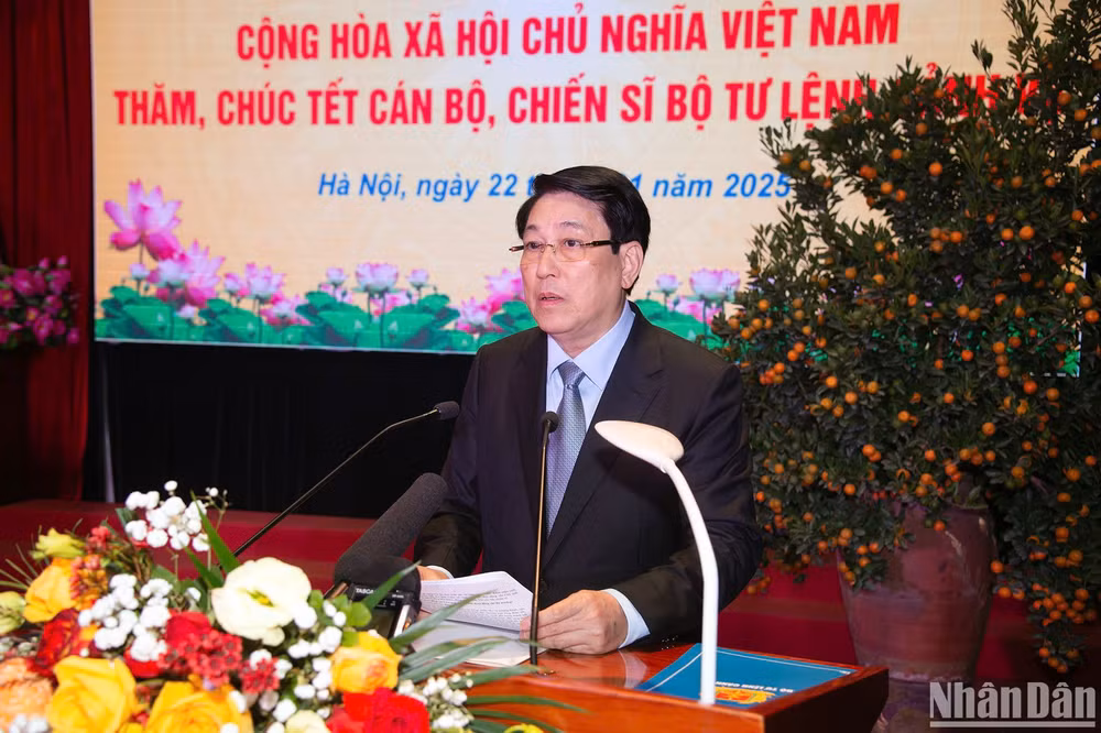 Chủ tịch nước Lương Cường phát biểu chỉ đạo, chúc tết Bộ tư lệnh Cảnh vệ.