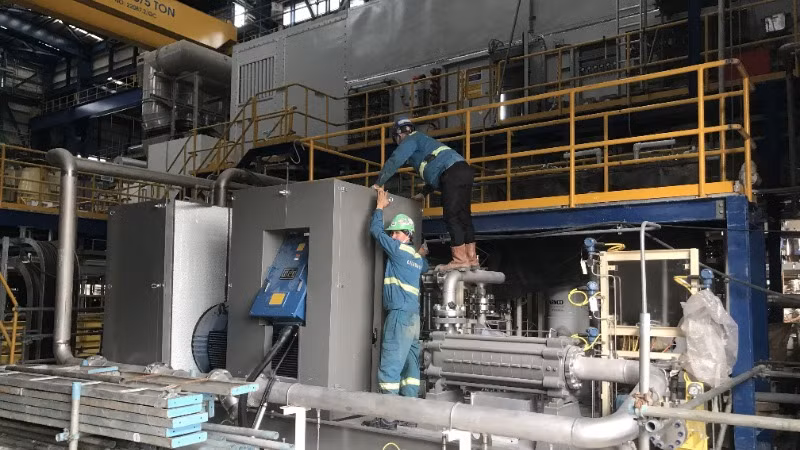 Các kỹ sư Lilama thi công lắp đặt Nhà máy Nhiệt điện Nhơn Trạch 3, 4. 