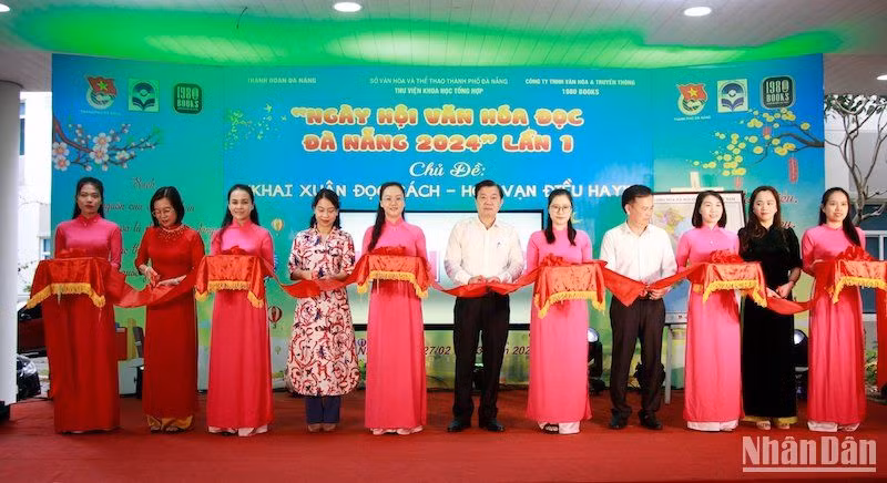 Đà Nẵng khai mạc Ngày hội Văn hóa đọc năm 2024. Ảnh: ANH ĐÀO. Đà Nẵng khai mạc Ngày hội Văn hóa đọc năm 2024. Ảnh: ANH ĐÀO.