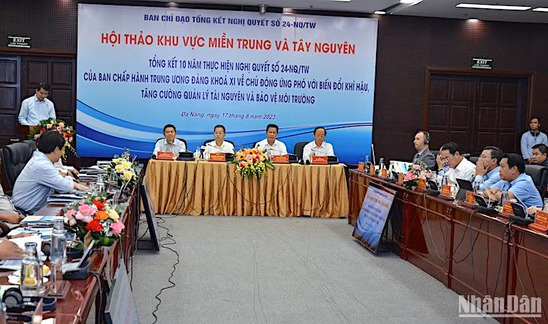 Toàn cảnh hội thảo chiều ngày 17/8. (Ảnh: ANH ĐÀO)