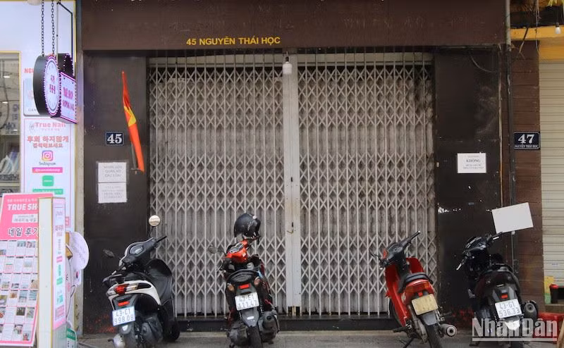 Nhà, đất số 45 Nguyễn Thái Học, Công ty trách nhiệm hữu hạn I.V.C kiến nghị đây tài sản thuộc sở hữu hợp pháp của công ty, do đó công ty không có trách nhiệm phải dùng tài sản của công ty để chịu trách nhiệm thi hành bản án hay thực hiện nghĩa vụ tài chính cho bất kỳ một bên thứ ba nào khác. Trường hợp Ủy ban nhân dân thành phố Đà Nẵng thu hồi tài sản nêu trên thì UBND thành phố và các tổ chức, cá nhân liên quan có hành vi sai phạm phải bồi thường thiệt hại cho công ty. (Ảnh: ANH ĐÀO)