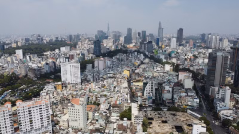 Nhiều công trình xây dựng cao tầng tại Thành phố Hồ Chí Minh.