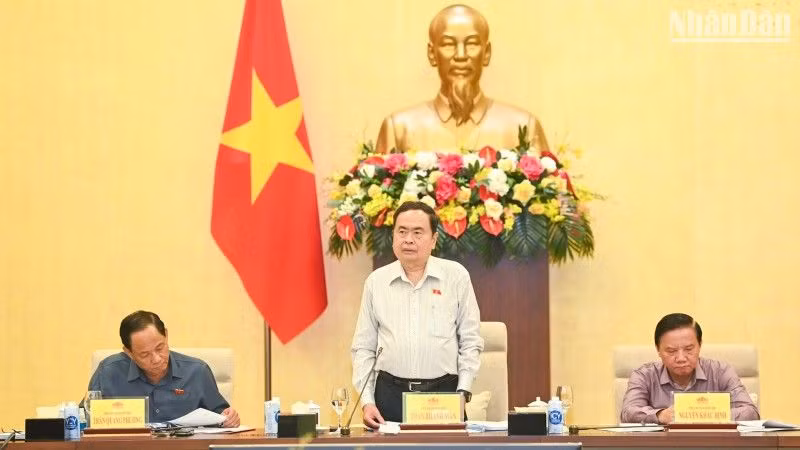 Chủ tịch Quốc hội Trần Thanh Mẫn phát biểu kết luận cuộc họp. (Ảnh Duy Linh)