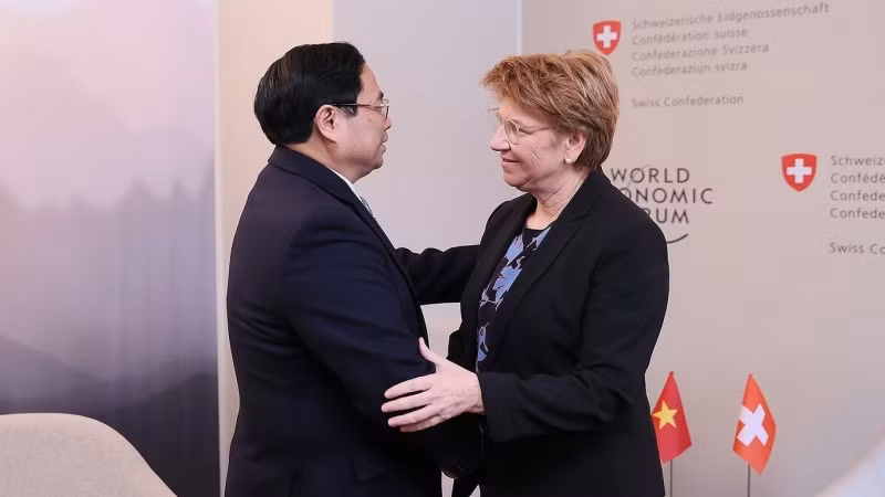 Thủ tướng Phạm Minh Chính gặp Tổng thống Liên bang Thụy Sĩ Viola Amherd. (Ảnh: Dương Giang/TTXVN) Thủ tướng Phạm Minh Chính gặp Tổng thống Liên bang Thụy Sĩ Viola Amherd. (Ảnh: Dương Giang/TTXVN)