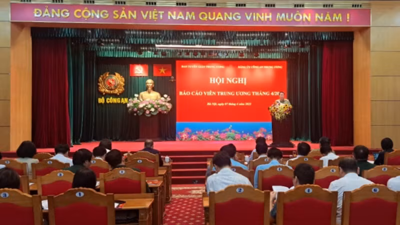 Quang cảnh hội nghị.