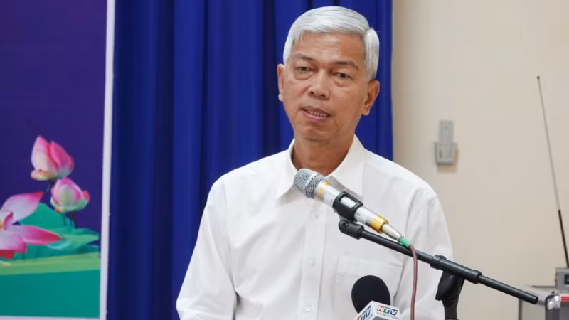 Phó Chủ tịch Ủy ban nhân dân Thành phố Hồ Chí Minh Võ Văn Hoan phát biểu chỉ đạo tại Hội nghị. Phó Chủ tịch Ủy ban nhân dân Thành phố Hồ Chí Minh Võ Văn Hoan phát biểu chỉ đạo tại Hội nghị.