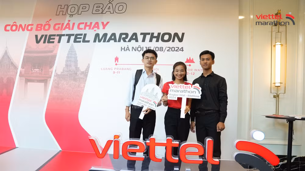 Vận động viên Hàng đầu Việt Nam Nguyễn Thị Oanh (giữa) sẽ tham dự giải đấu.