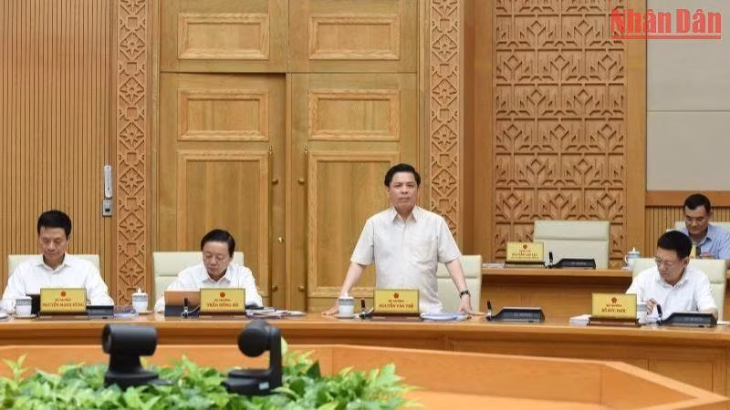 Bộ trưởng Giao thông vận tải Nguyễn Văn Thể cho biết, lưu lượng vận tải trong dịp Quốc khánh 2/9 vừa qua cao nhất từ trước tới nay. Bộ trưởng Giao thông vận tải Nguyễn Văn Thể cho biết, lưu lượng vận tải trong dịp Quốc khánh 2/9 vừa qua cao nhất từ trước tới nay.