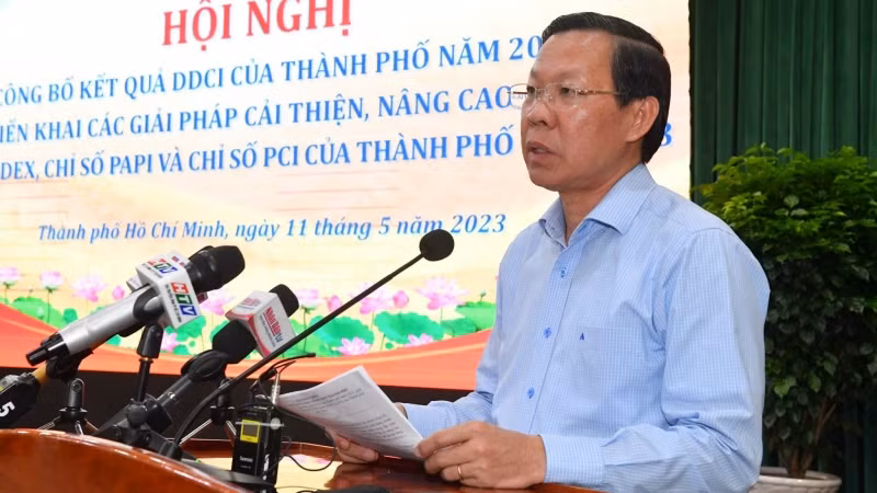 Đồng chí Phan Văn Mãi, Chủ tịch Ủy ban nhân dân Thành phố Hồ Chí Minh phát biểu chỉ đạo tại Hội nghị. (Ảnh: Việt Dũng)